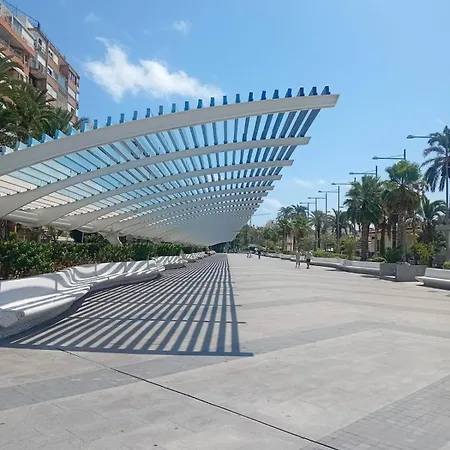 In Comfortable Sea & Апартаменти