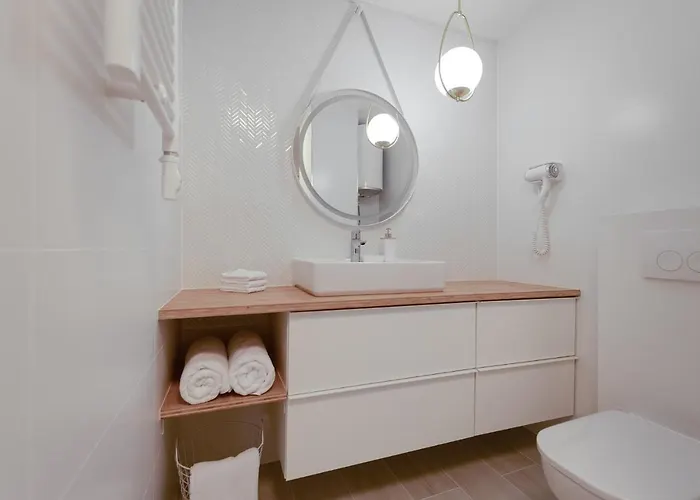 In Comfortable Sea & *