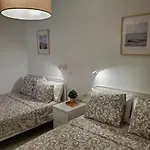 In Comfortable Sea & تورّيفيِخا